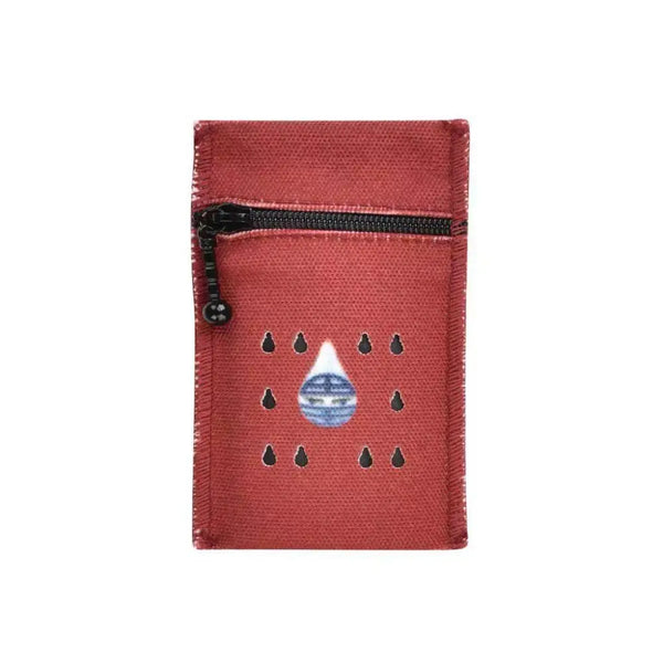 Red cooling wallet for 1 insulin vial with zipper and water droplet design