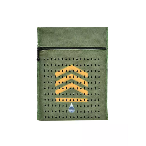 Insulin cooling wallet for 4 insulin pens or 8 vials in green with patterned design.