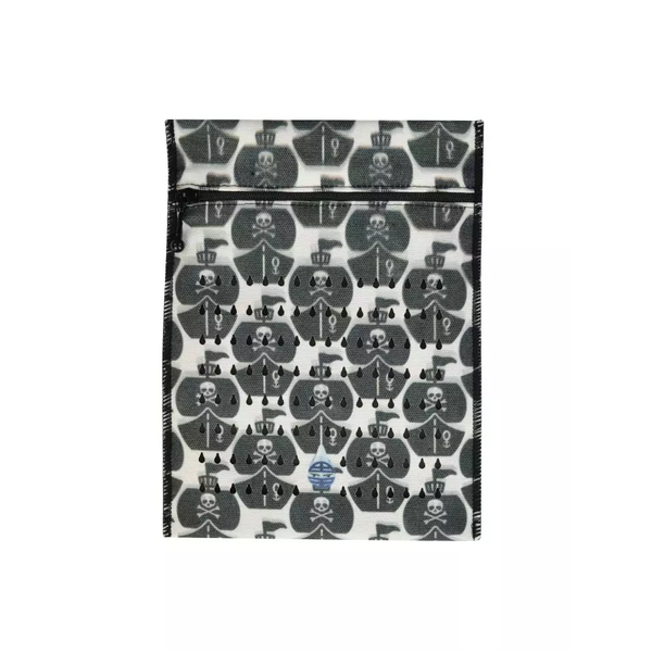 Insulin cooling wallet for 4 pens or 8 vials, Dia-Cool by Kaio-Dia; stylish, electricity-free, robust, ideal for travel.