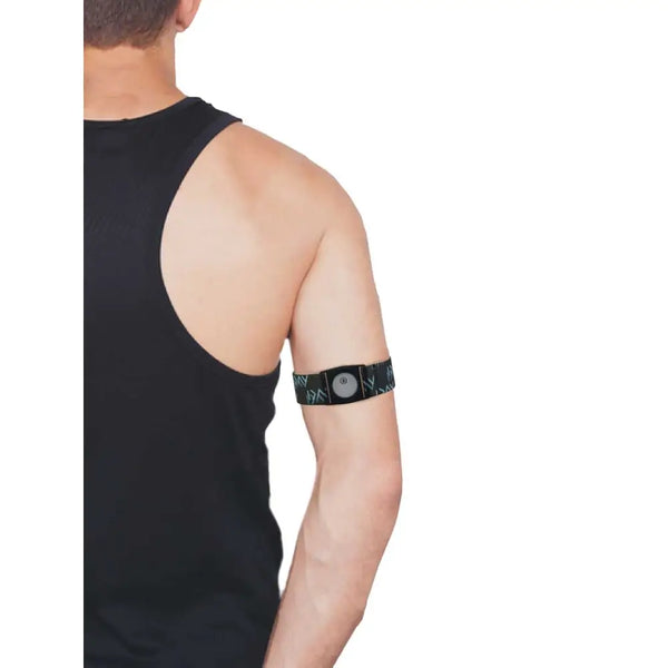 Libre 3 Armband in use on arm, showing adjustable design and chic appearance.