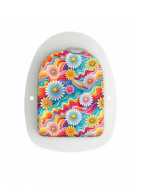 Omnipod Pod with vibrant floral summer sticker design from Kaio-Dia.