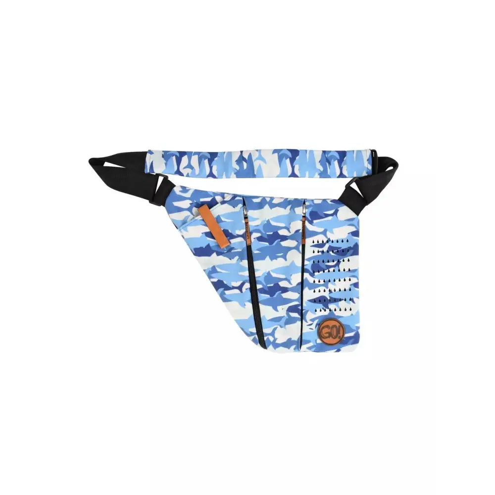 Blue camo children's shoulder bag with integrated cooling system for insulin pens and diabetes supplies